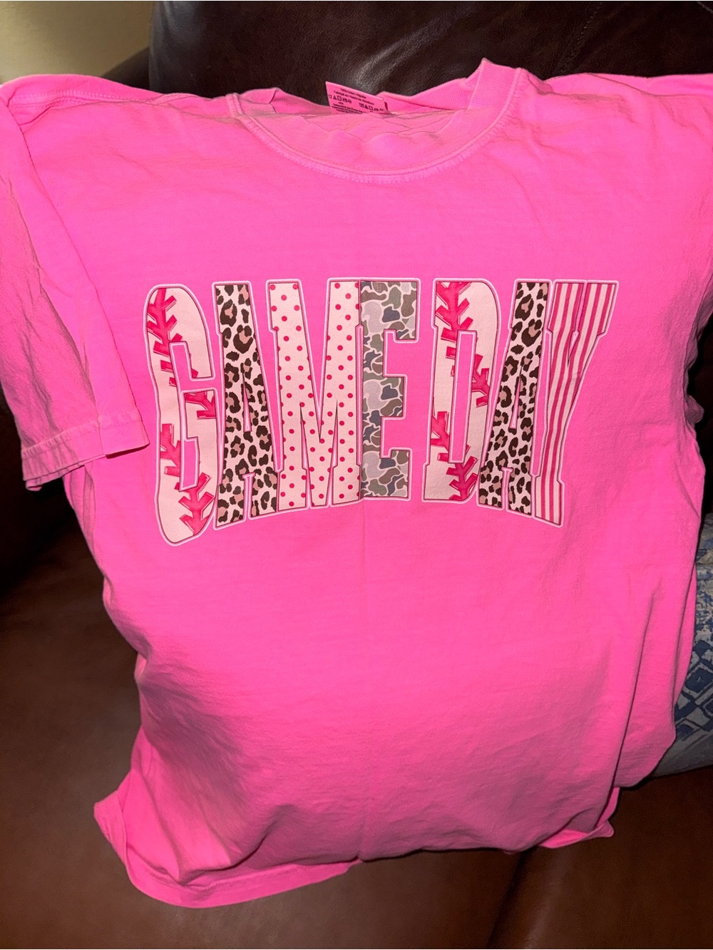 Comfort Colors Girls' Neon Pink 'GAME DAY' Graphic Tee